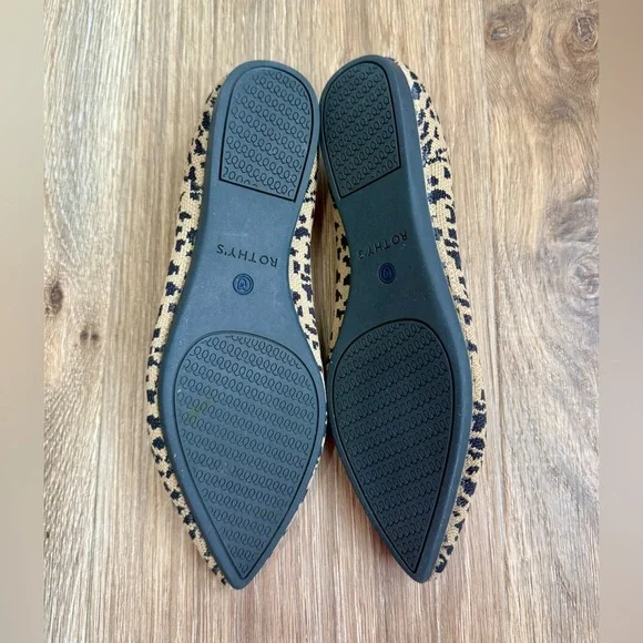 Rothys Leopard The Point Brown Tan Flats Sz 7 EUC - Picture 5 of 5